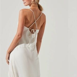 Astr The Label Gaia Midi Dress